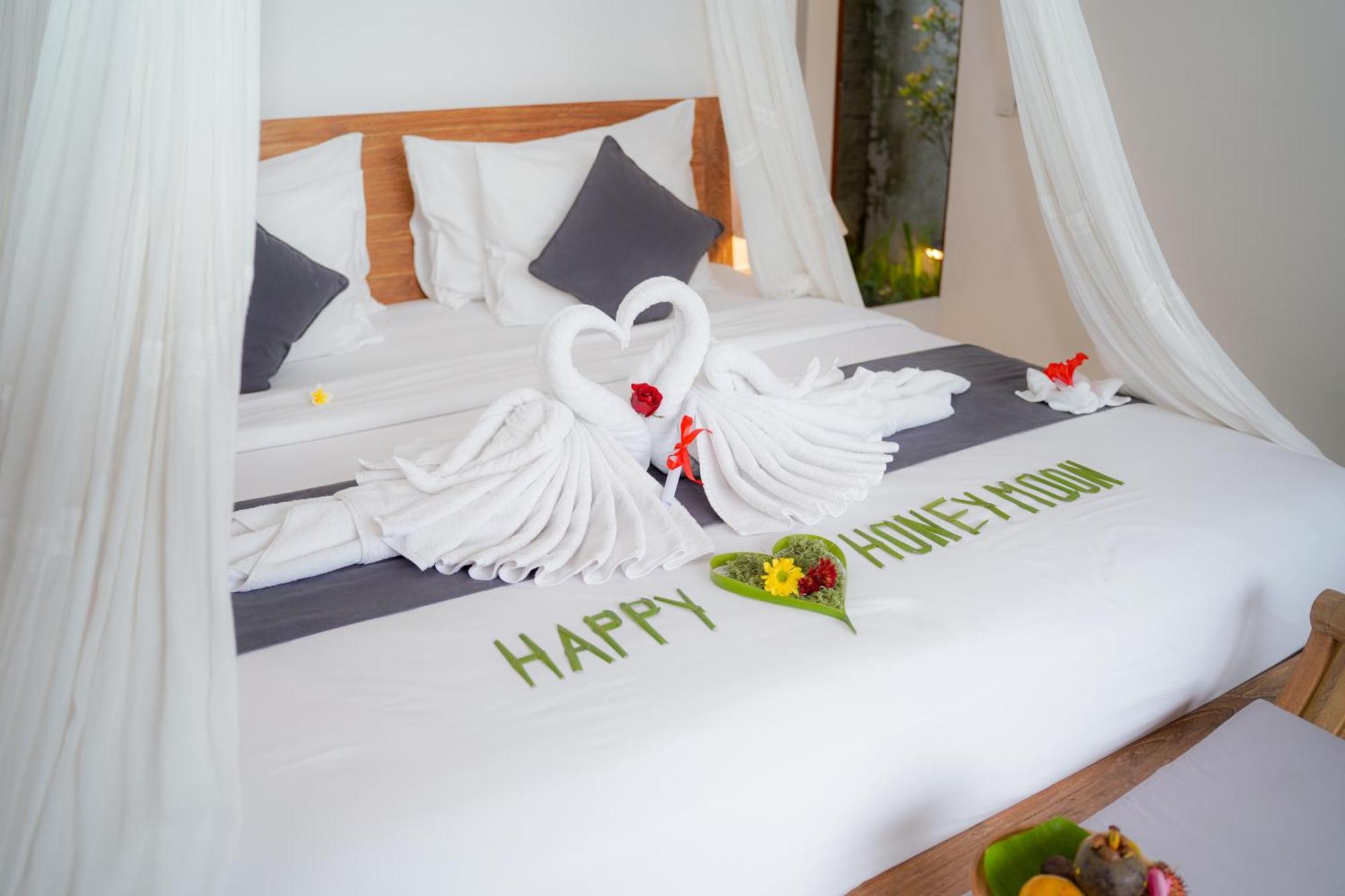 Poka Ubud Hidden Paradise & Spa By Eps מראה חיצוני תמונה