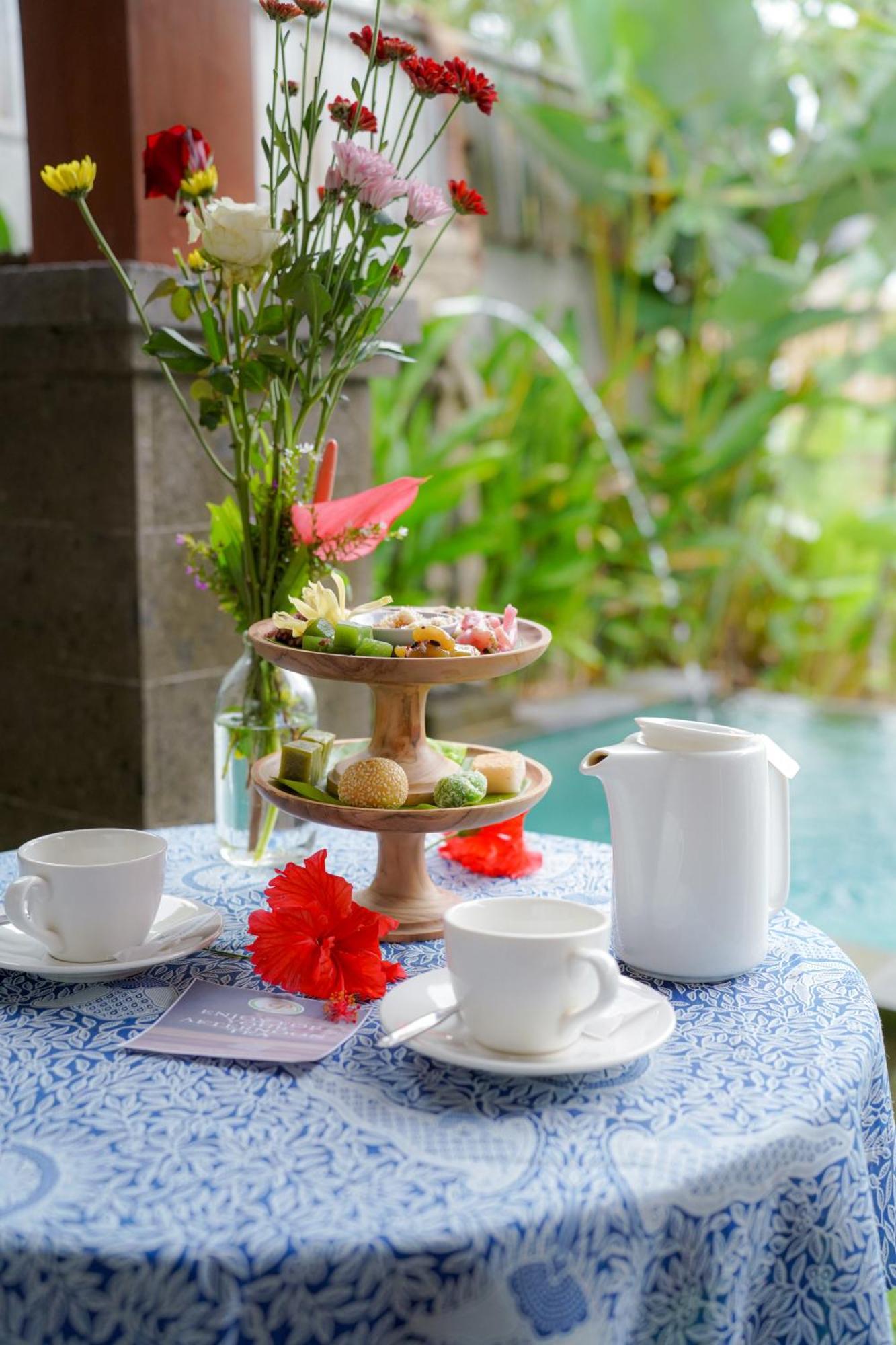 Poka Ubud Hidden Paradise & Spa By Eps מראה חיצוני תמונה