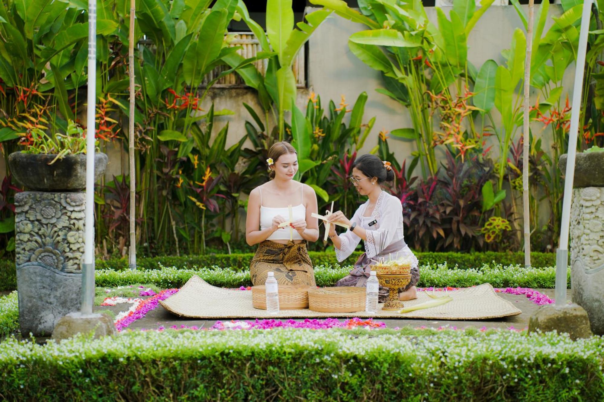 Poka Ubud Hidden Paradise & Spa By Eps מראה חיצוני תמונה