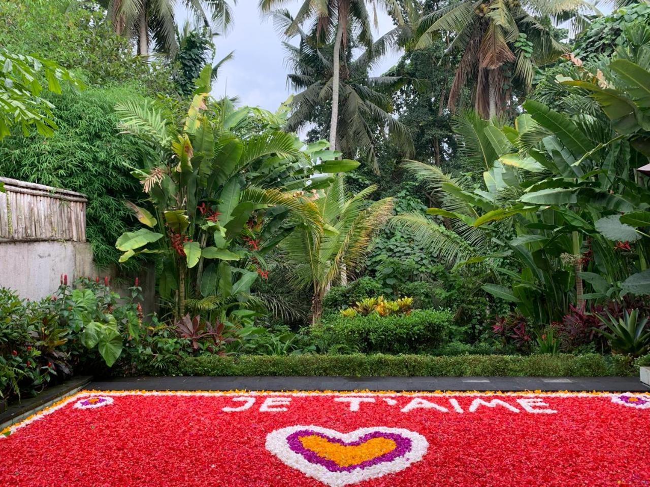 Poka Ubud Hidden Paradise & Spa By Eps מראה חיצוני תמונה
