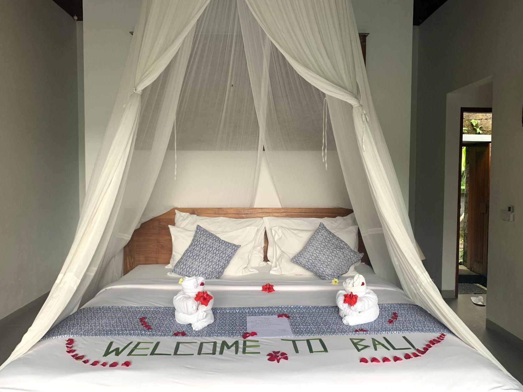 Poka Ubud Hidden Paradise & Spa By Eps מראה חיצוני תמונה